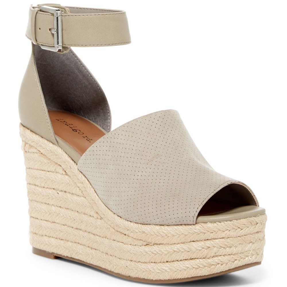 Indigo Rd Airy Platform Wedge NWOT